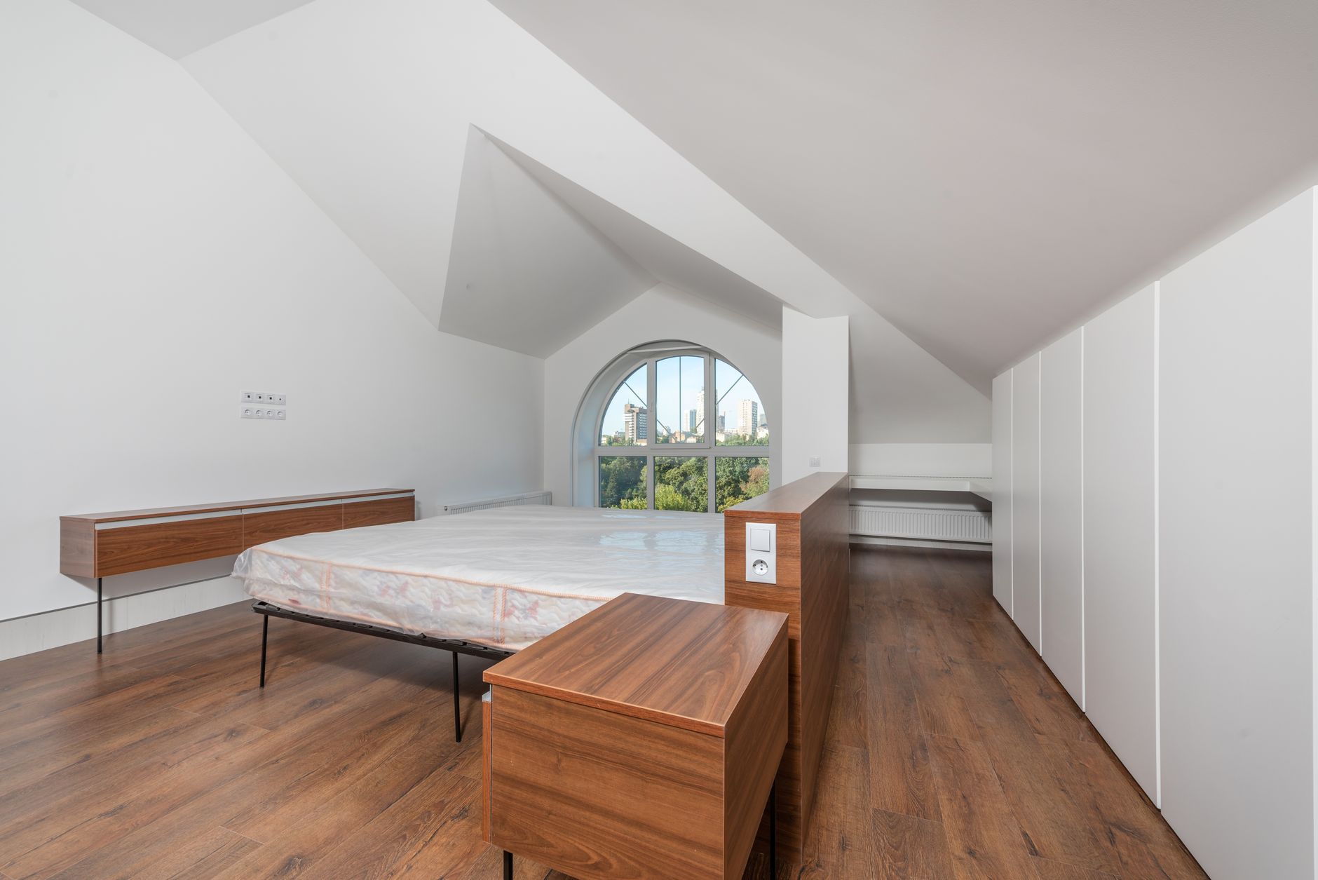 Traitement punaises de lit équipe à Combs-la-Ville